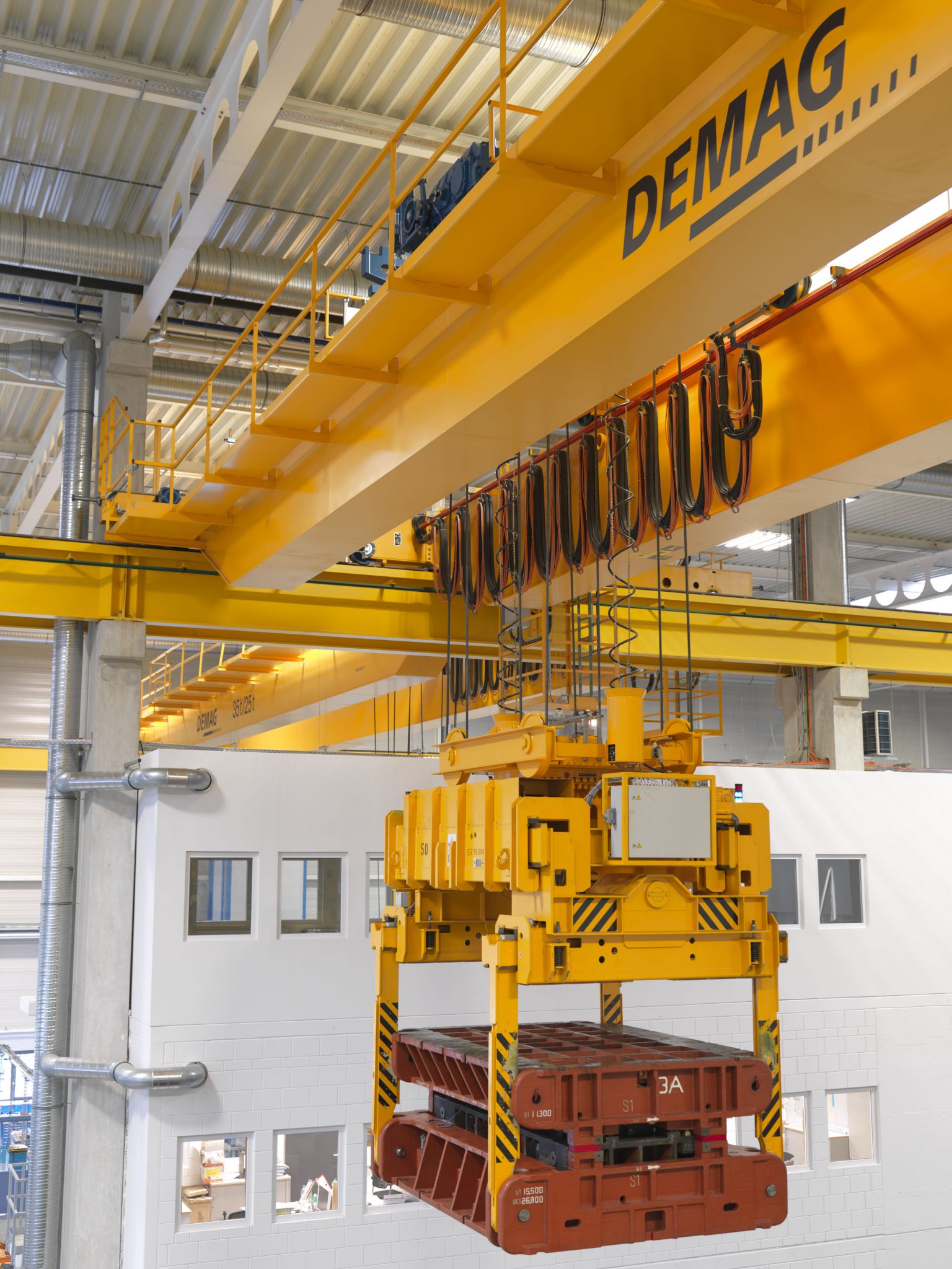 Demag Demag process cranes for Volkswagen press shop | Lift and Hoist ...
