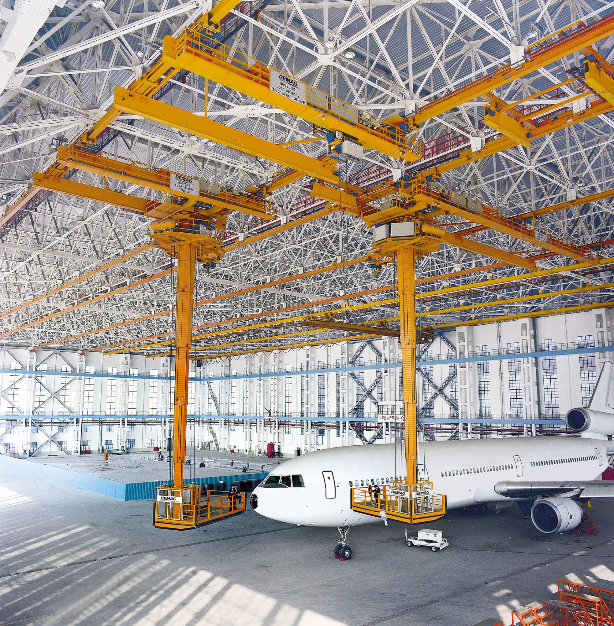 Volare Aviation Opens Helicopter Maintenance Facility at